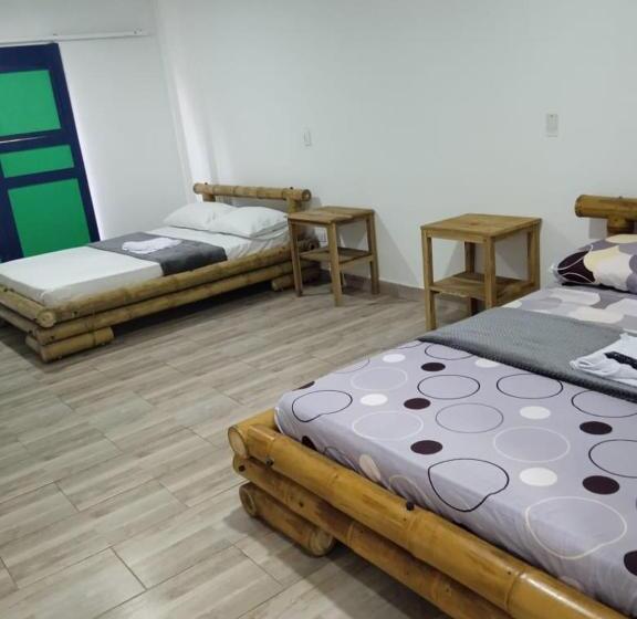 豪华房间, Puerta Del Cafe