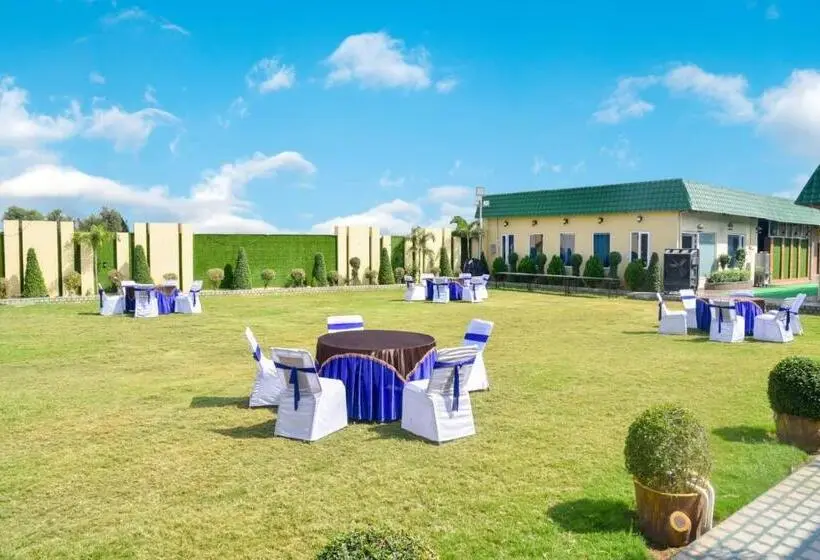 スーペリアールーム, Sparsh Canopy Resort