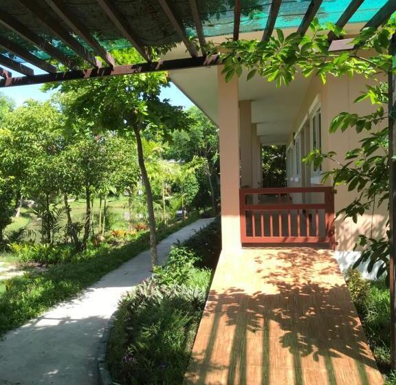 غرفة قياسية مطلّة علي الحديقة, Sripiamsuk Resort Bangkok