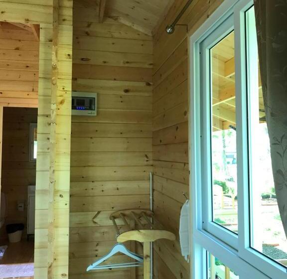 标准房带园景, Sripiamsuk Resort Bangkok