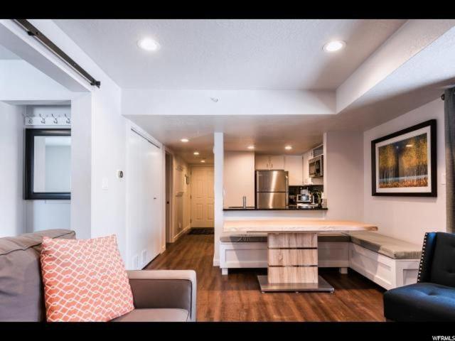 침실 1개 발코니 아파트, Owl S Nest