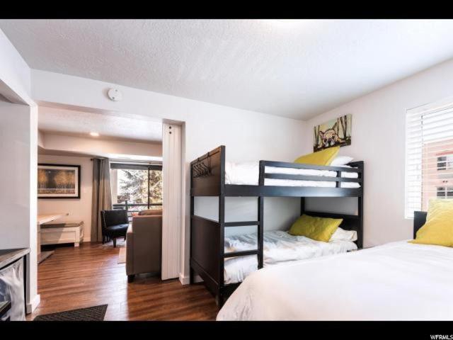 침실 1개 발코니 아파트, Owl S Nest