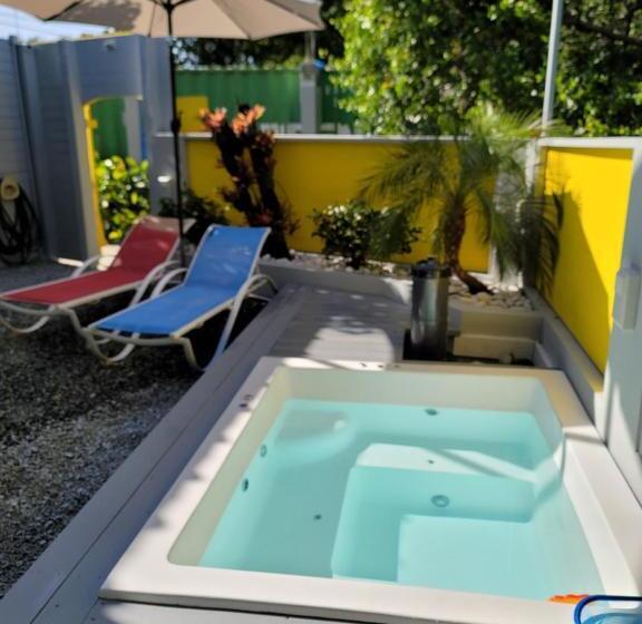 Casa 2 Dormitoris, Always Summer Inn Bay Front