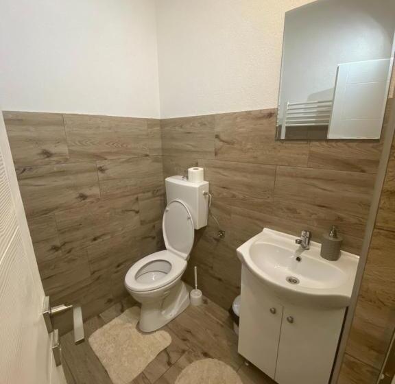 スタンダードルーム, Guest House Zoreni