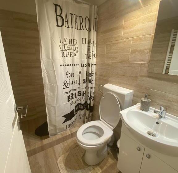 スタンダードルーム, Guest House Zoreni