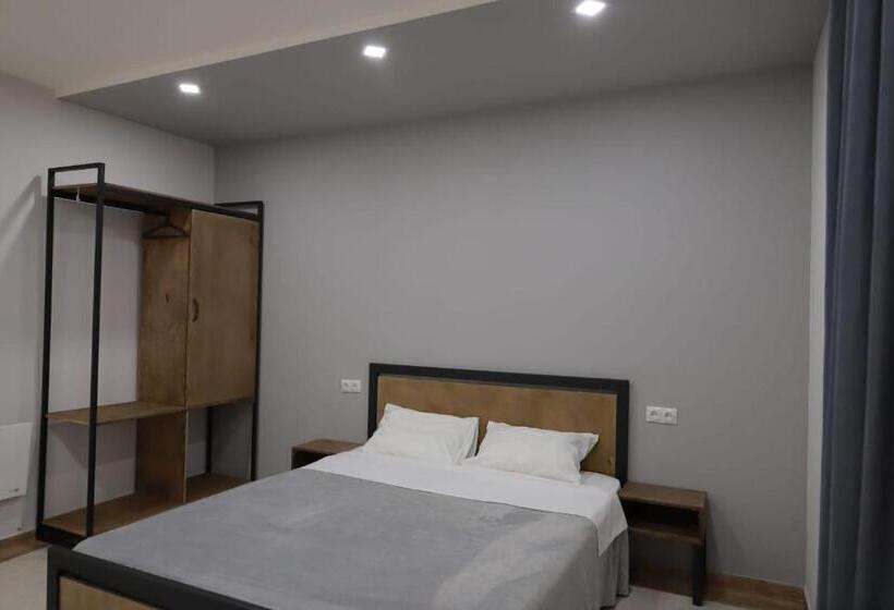 Номер Стандарт, Modern House 2
