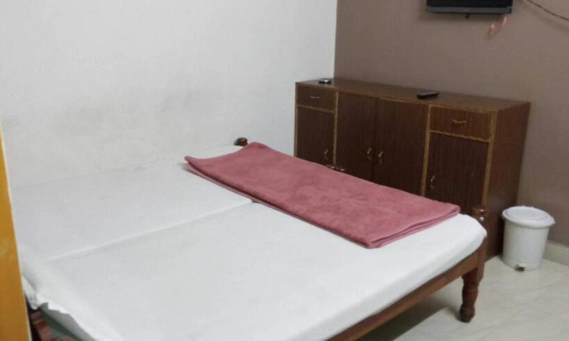 트리플 클래식 룸, Pop Hotel Kasturi Inn