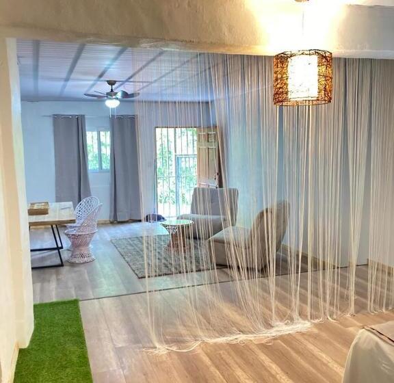 低层单卧公寓, Space One