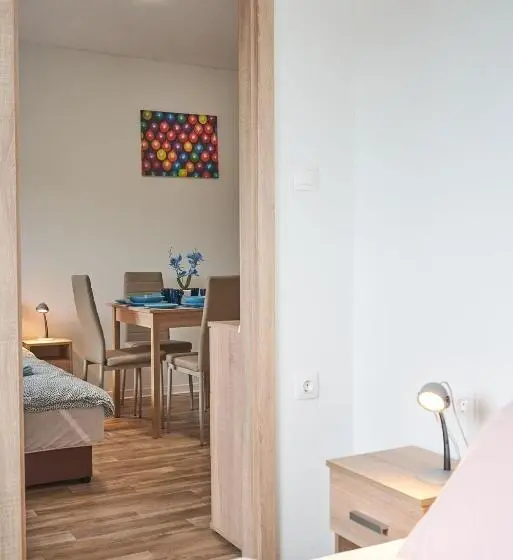 Huoneisto 1 Makuuhuone, Thermal Apartman   Em