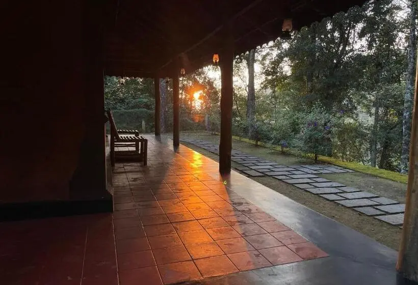 デラックスルーム, 900 Woods Wayanad Eco Resort   A Sprawling Jungle Stay Near Glass Bridge