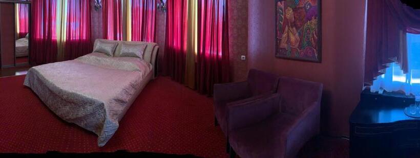 سوییت, Arkada Hotel Kharkiv