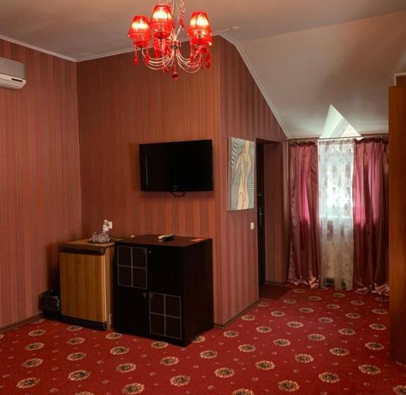 سوئیت با بالکن, Arkada Hotel Kharkiv