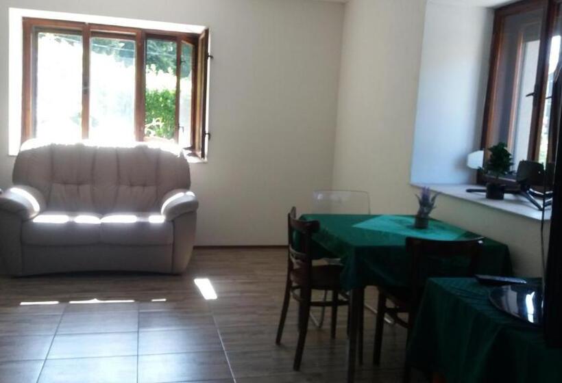 Номер Economy, černá Kočka  Low Cost Ubytování