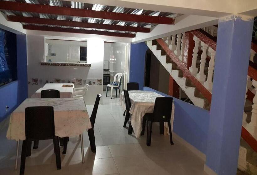 חדר משפחתי, Posada Valerie