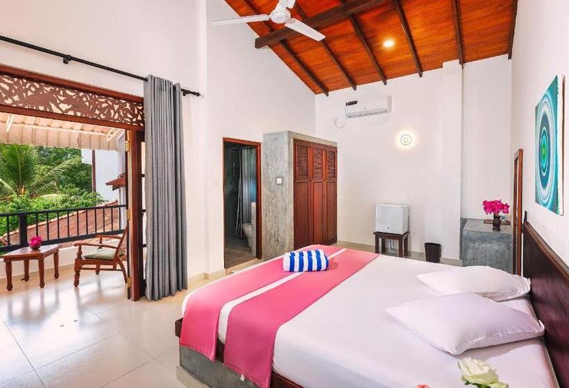 חדר דלוקס עם מרפסת, Amandro Resort