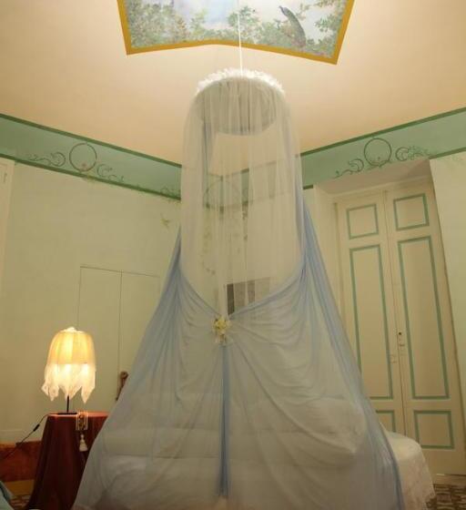 جناح جونيور, Locus Amoenus Luxury Rooms