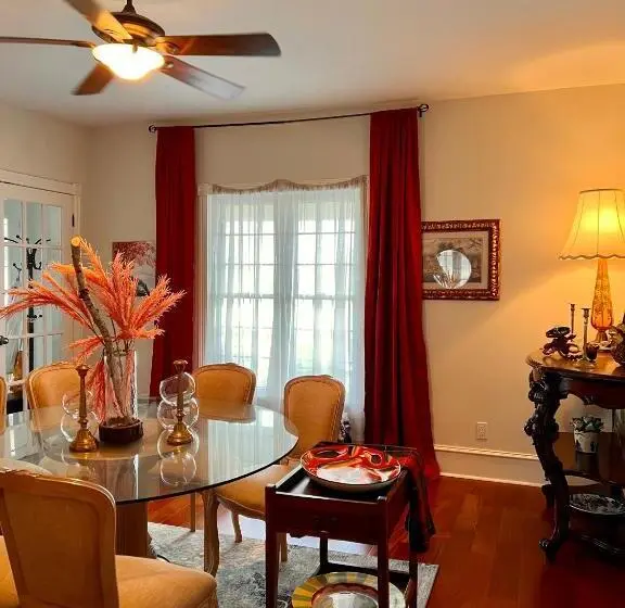 Executive-sviitti, Runaway Bay Guest House