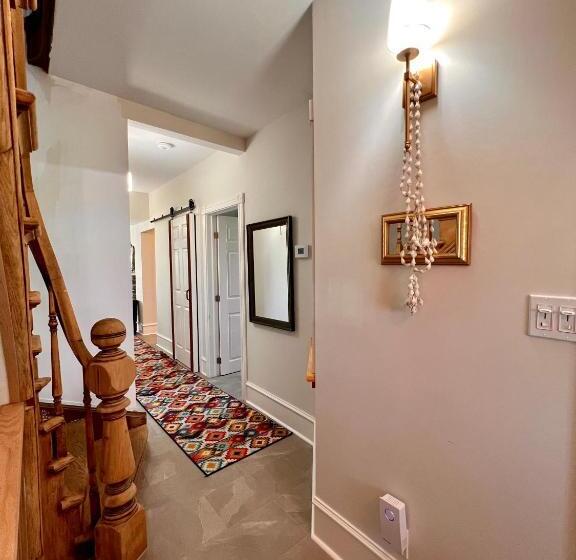 豪华套房, Runaway Bay Guest House