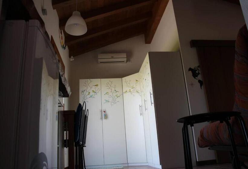 패밀리 룸, Villa Madi