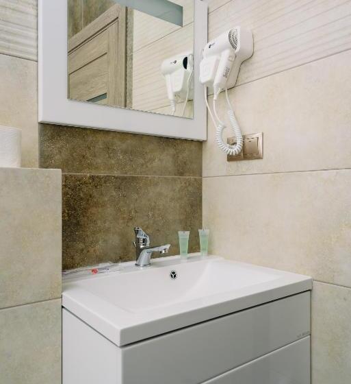 キングサイズベッドのデラックスルーム, готель Hunter