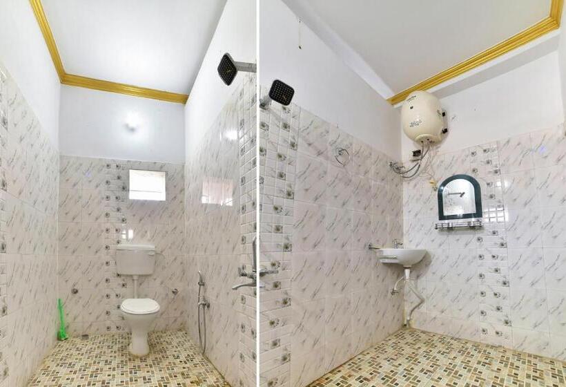 חדר קלאסי לשלושה, Oyo Flagship Ashoka Guest House