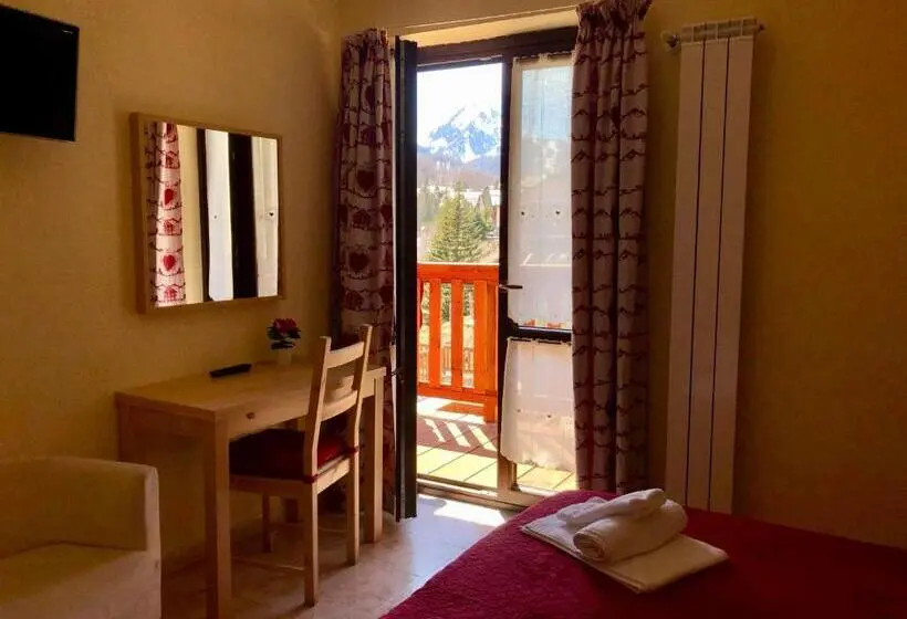 Standard-huone Parveke, Piccolo Chalet