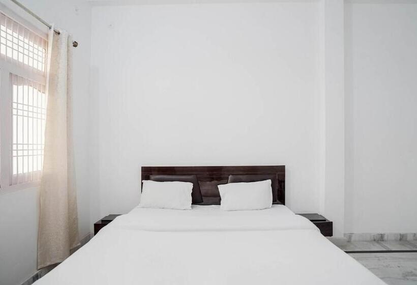 标准间, Spot On Trishan Rooms