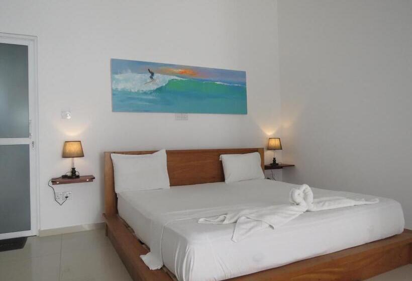스탠다드 룸 측면 바다 전망, Mountain Wave Hotel And Surfshop