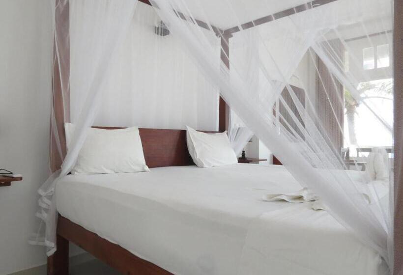 스탠다드 룸 킹사이즈 침대, Mountain Wave Hotel And Surfshop