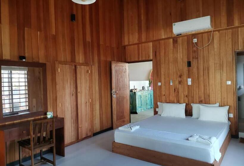 샬레, Mountain Wave Hotel And Surfshop