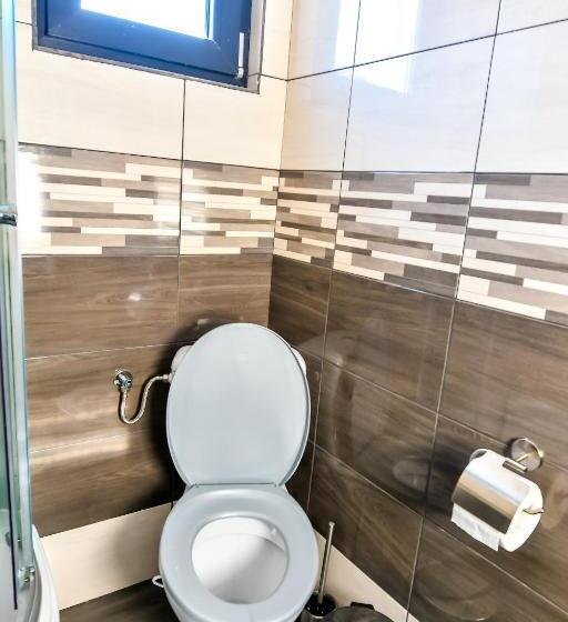 سوئیت 2 خوابه, Casa Mara