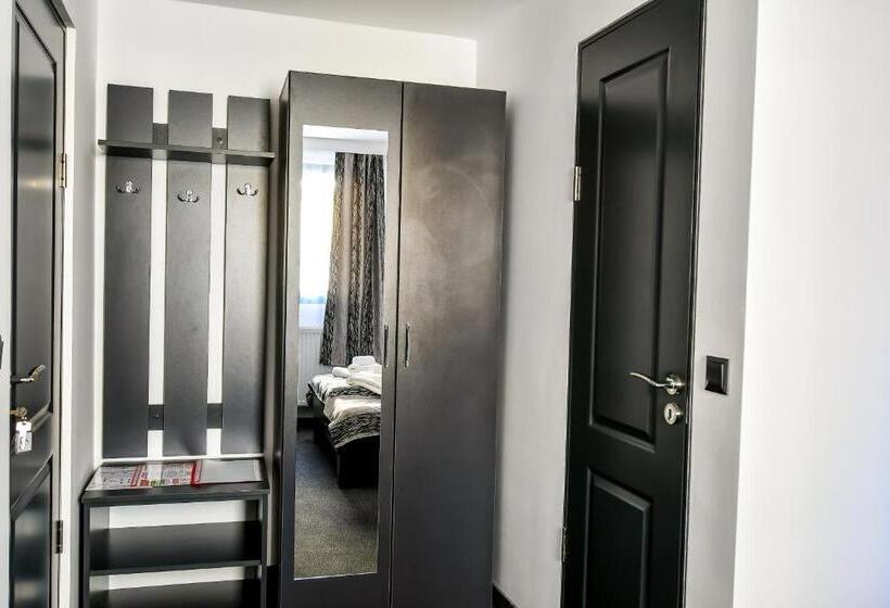 غرفة قياسية, Casa Mara