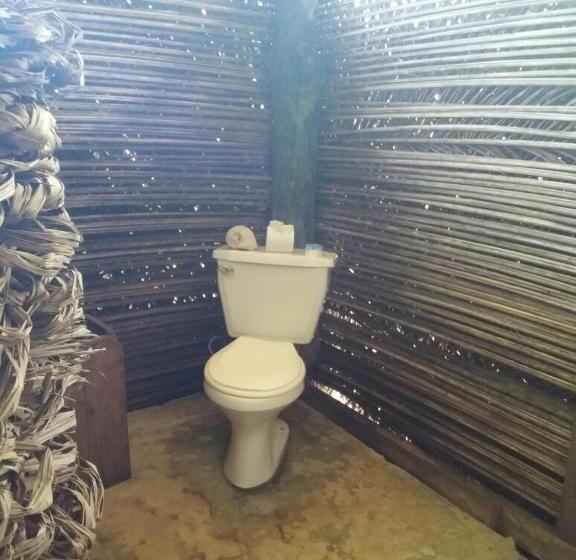 اتاق خانوادگی, El Chontal