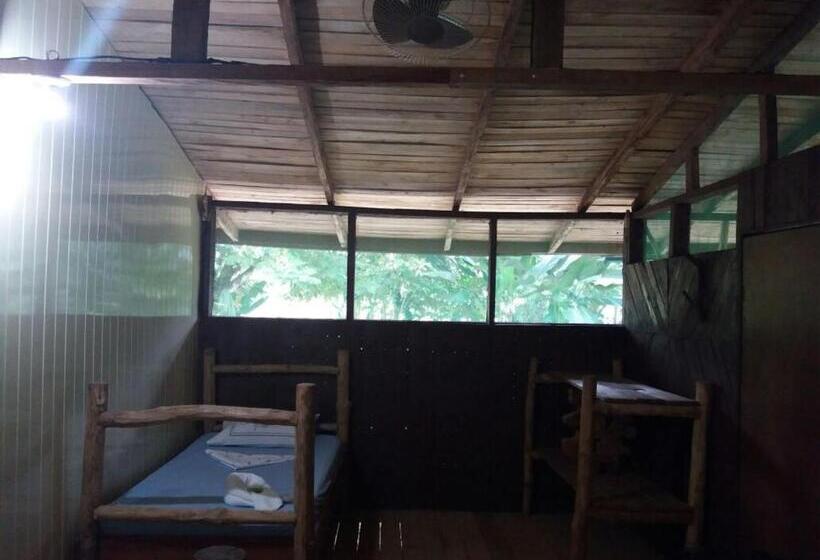 اتاق استاندارد چهار تخته, El Chontal