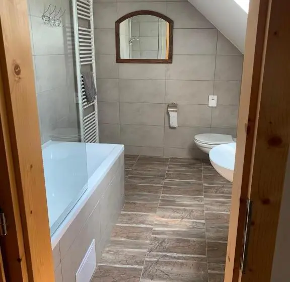Deluxe-huone Parveke, Penzion U Orla