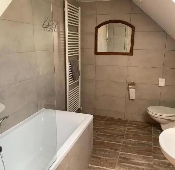 Deluxe-huone Parveke, Penzion U Orla