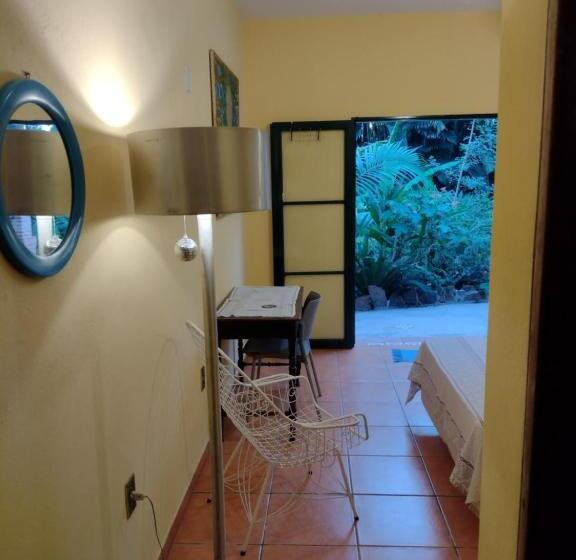 جناح مطلّ علي الحديقة, Suítes Brotas City