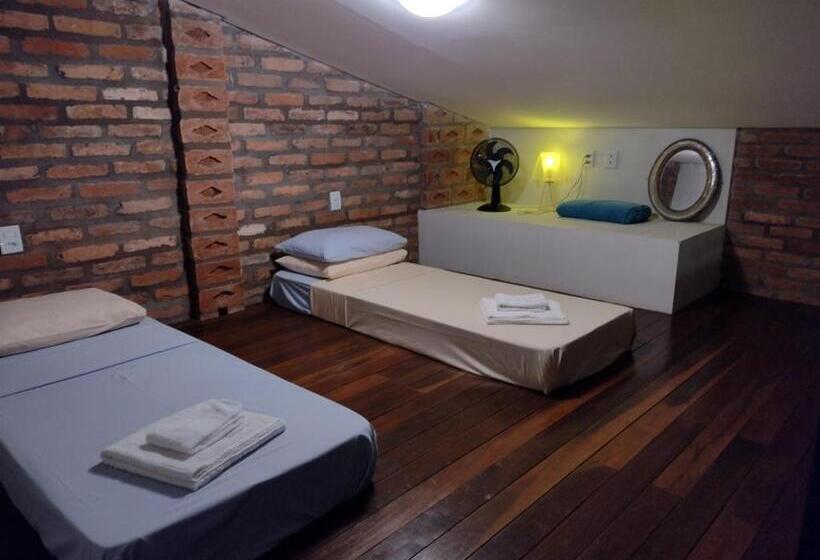 إستديو قياسى مزود بشرفة, Suítes Brotas City