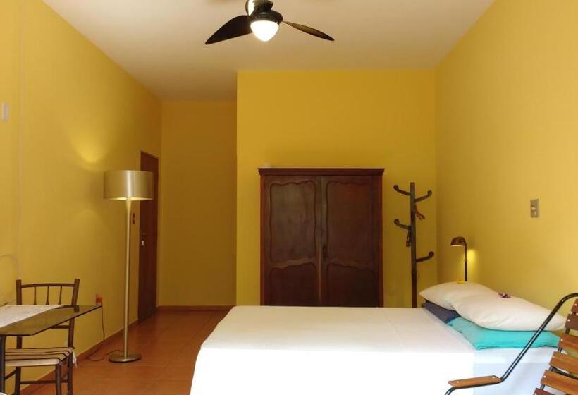 جناح مطلّ علي الحديقة, Suítes Brotas City