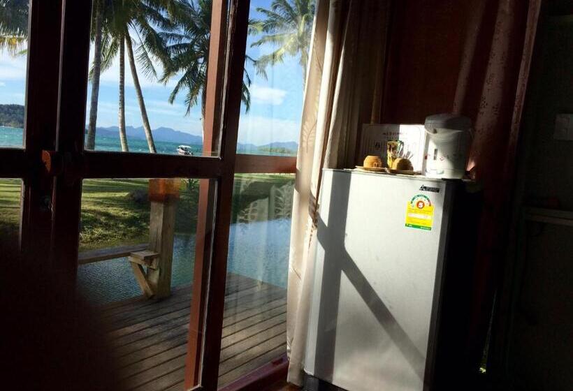 带海景的标准房, Prompakdee Kohmak Resort