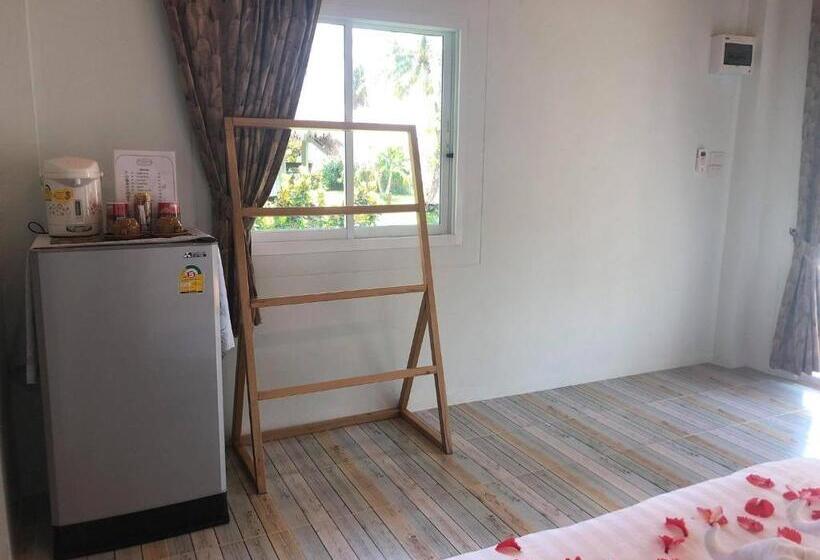 带大床的标准间, Prompakdee Kohmak Resort