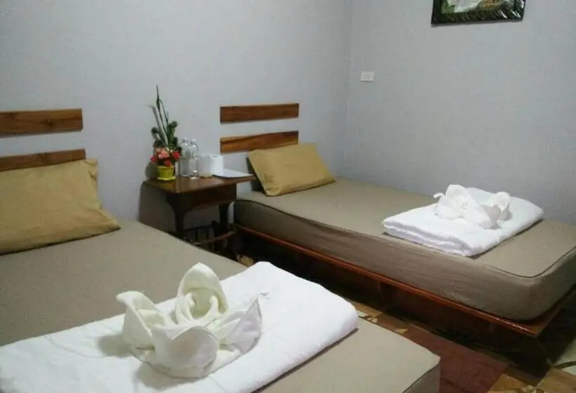 バンガローの2ベッドスタンダードルーム, Huensala Homestay