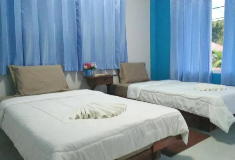 スタンダードバンガロー, Huensala Homestay