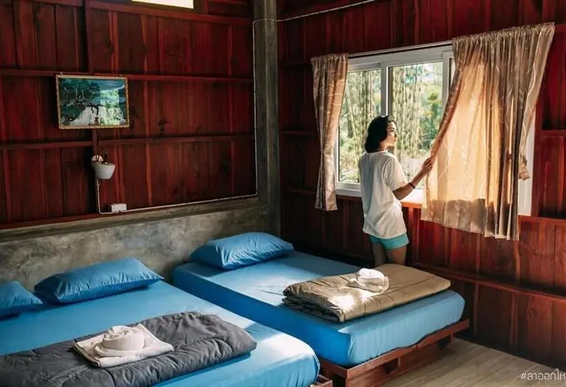 スタンダードトリプルルーム, Huensala Homestay