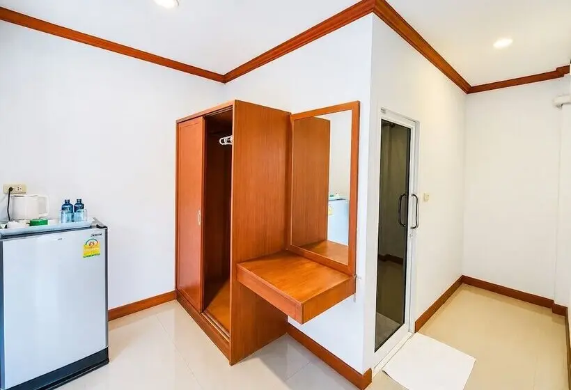 Villa 1 Makuuhuone, Airport Resort Phuket