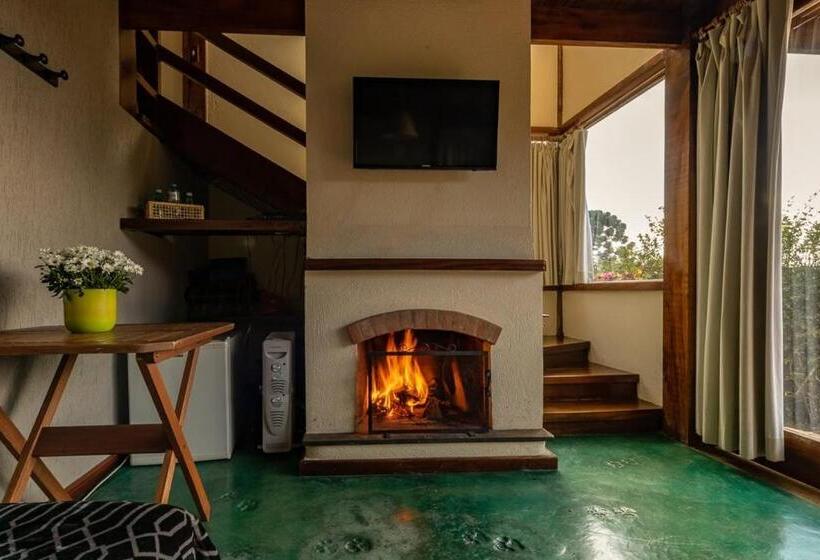 בקתת סופריור בת חדר 1, Pousada Bicho Do Mato