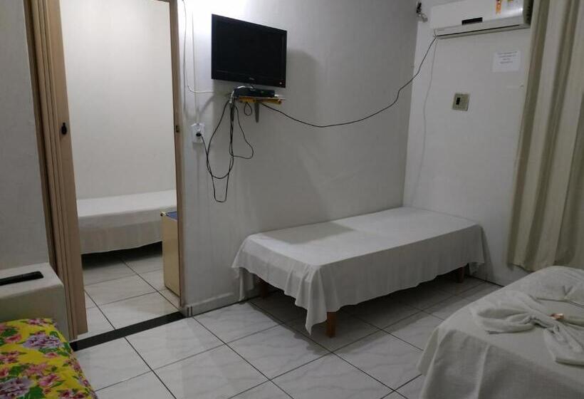 חדר משפחתי דלוקס, Pousada Np