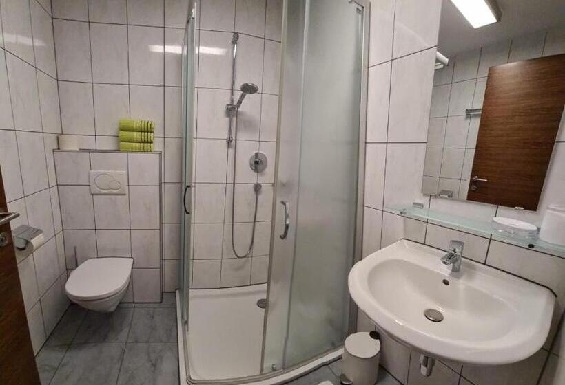 침실 2개 아파트, Apart Holiday