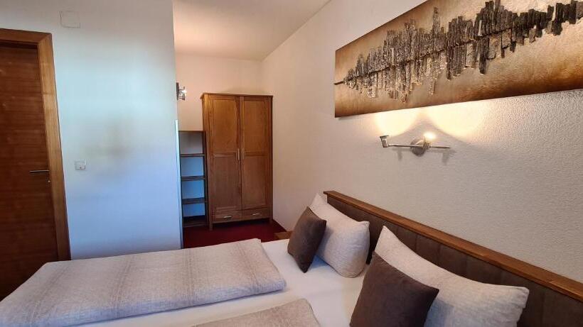 침실 2개 아파트, Apart Holiday