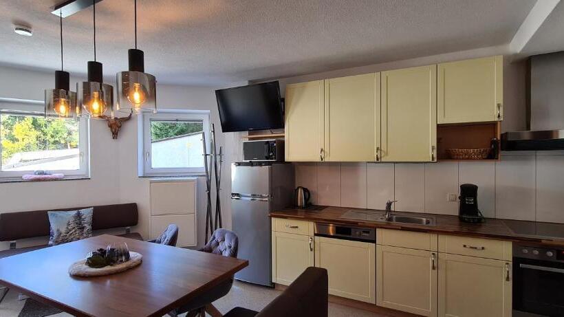 침실 2개 아파트, Apart Holiday